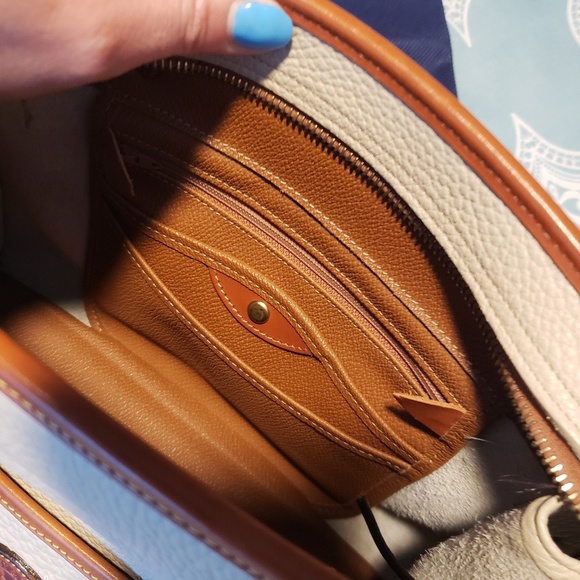 👜 Vintage Dooney & Bourke purse 🦆 - Picture 6 of 8